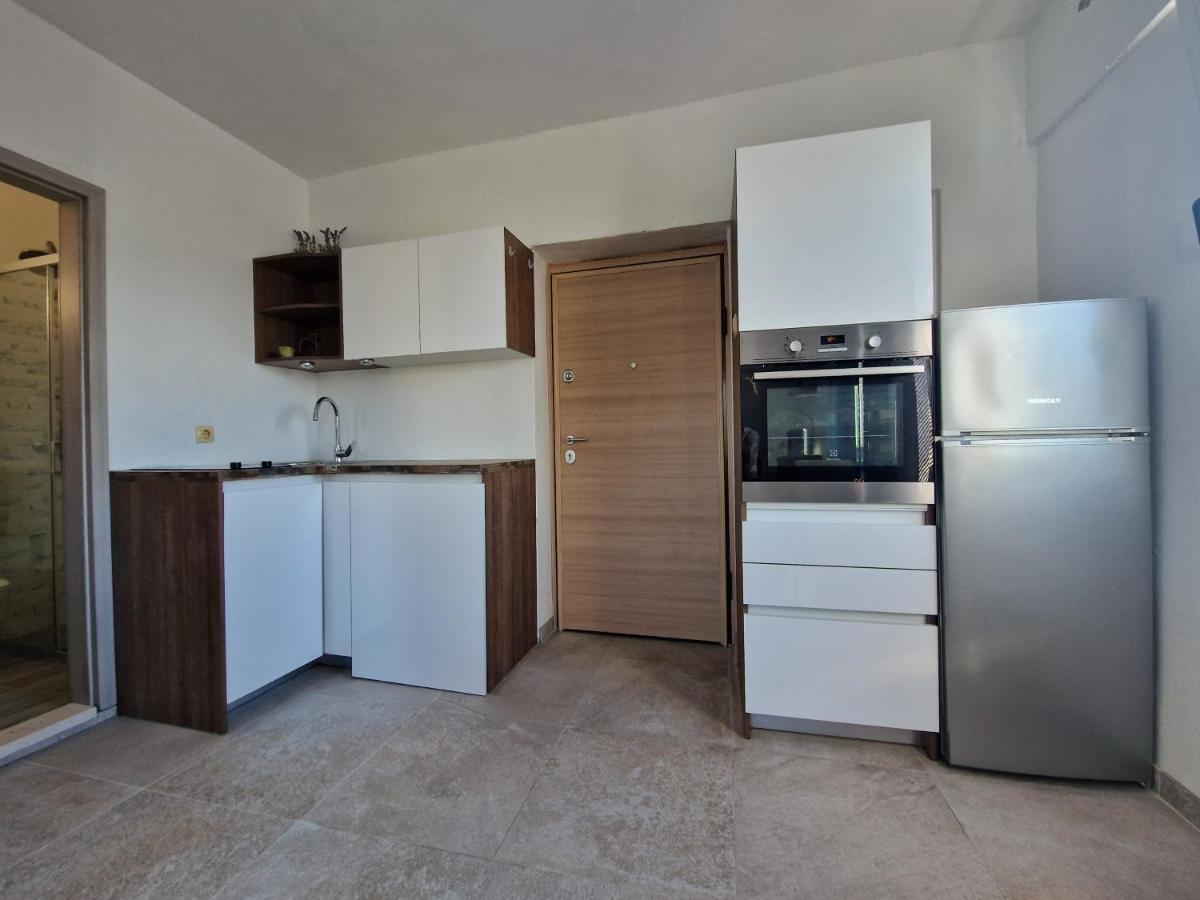 Urban Solo Suites سبليت المظهر الخارجي الصورة