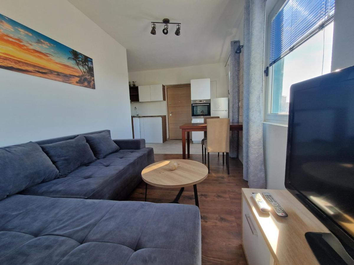 Urban Solo Suites سبليت المظهر الخارجي الصورة