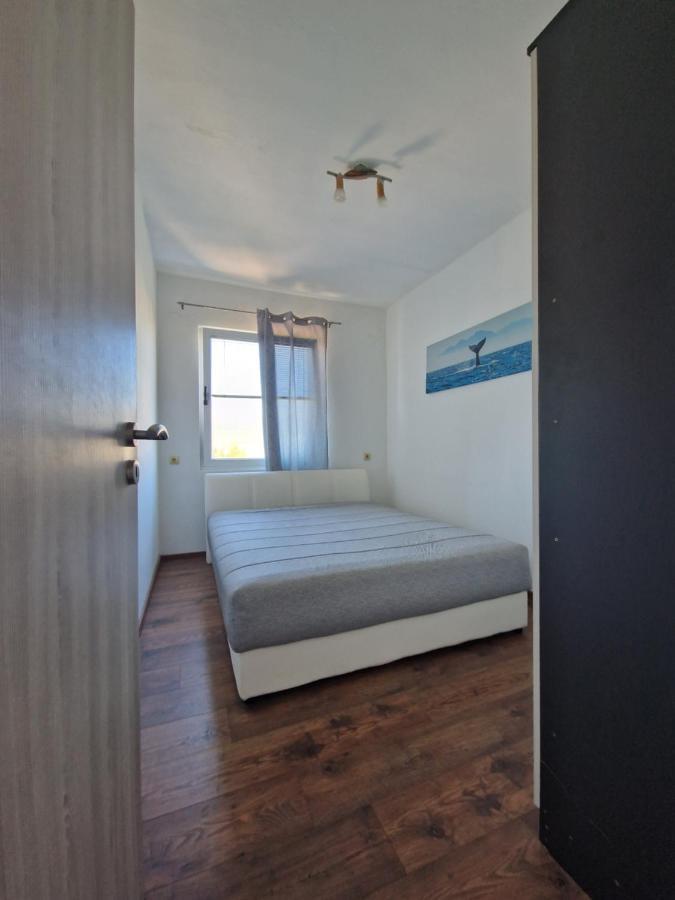 Urban Solo Suites سبليت المظهر الخارجي الصورة