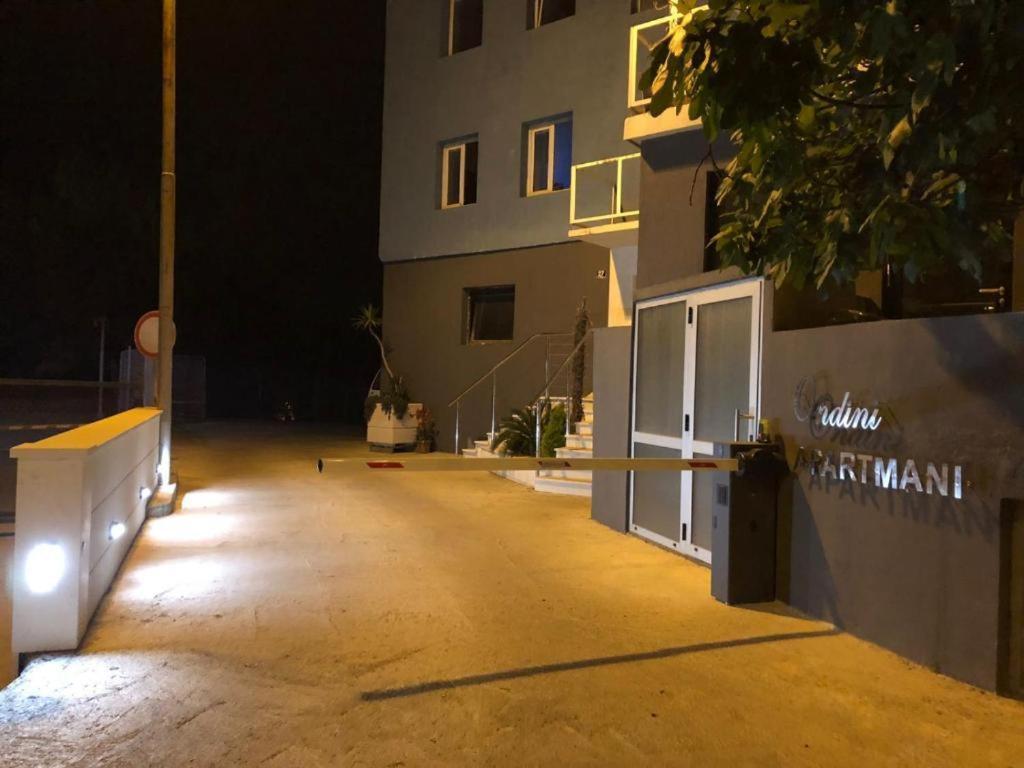 Urban Solo Suites سبليت المظهر الخارجي الصورة